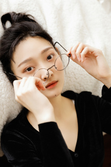 彭婧